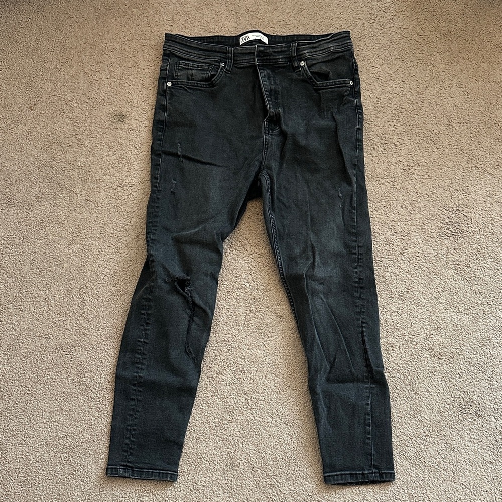 Zara Men's Skinny Jeans - Black